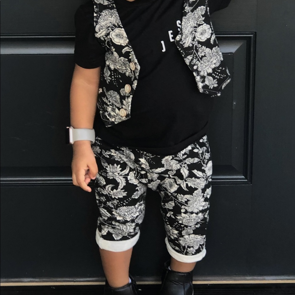 Two piece set - Picture 6 of 6